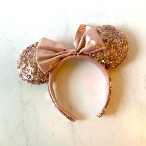 Disney Parks Minnie Ears in Glittery Rose Gold